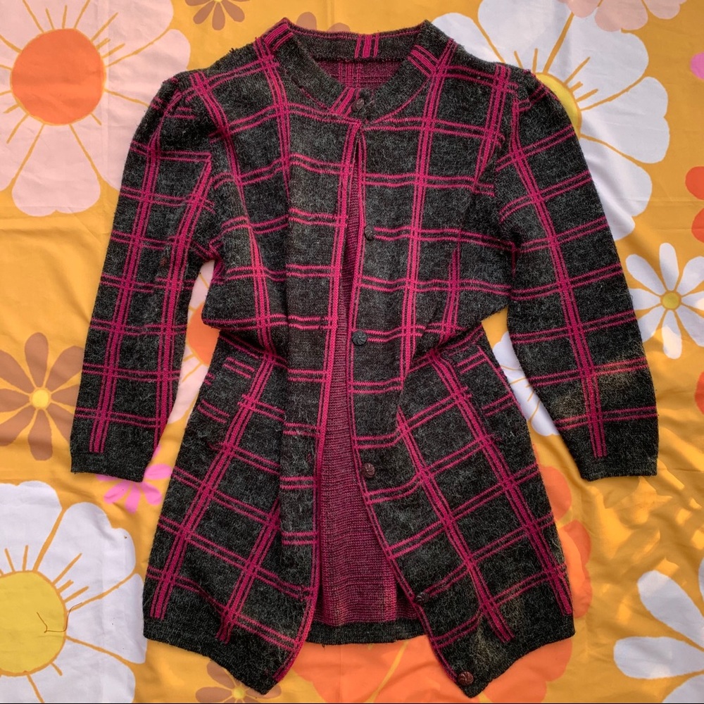 ❌SOLD❌Cozy Grey with Pink Plaid Coat